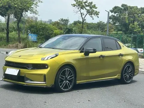Lynk & Co 03 2020