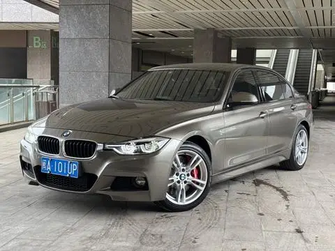 BMW 3 Series 2018 — фото 1