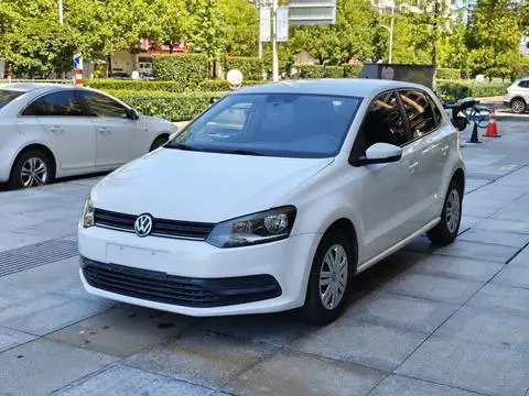 Volkswagen Polo 2016 — фото 1
