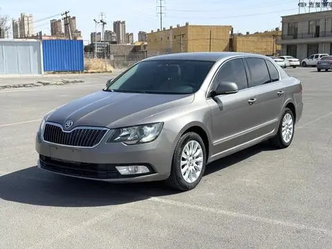 Skoda Superb 2013