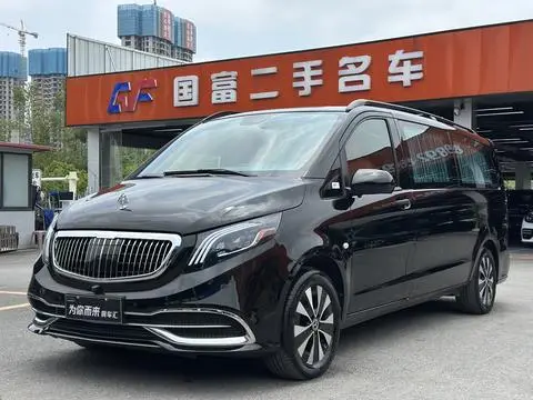 Mercedes-Benz 威霆 2021