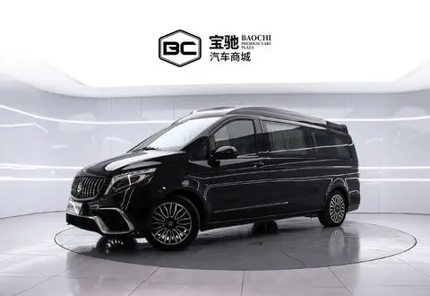 Mercedes-Benz 威霆 2018