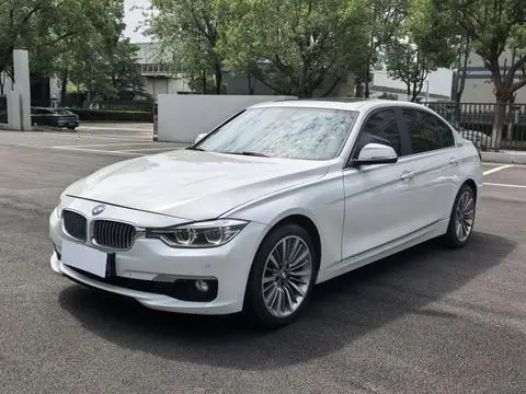 BMW 3 Series 2019 — фото 1
