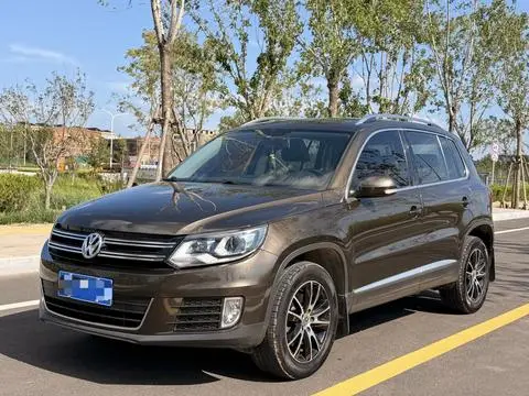 Volkswagen Tiguan 2015
