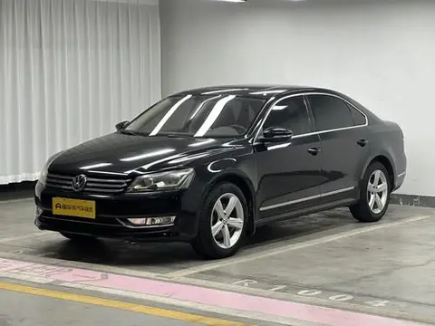 Volkswagen Passat 2015 — фото 1