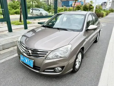 Hyundai 悦动 2015