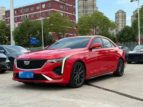Cadillac CT4 2022