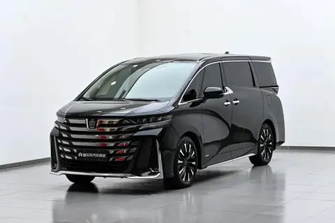 Toyota Alphard 2023 — фото 1