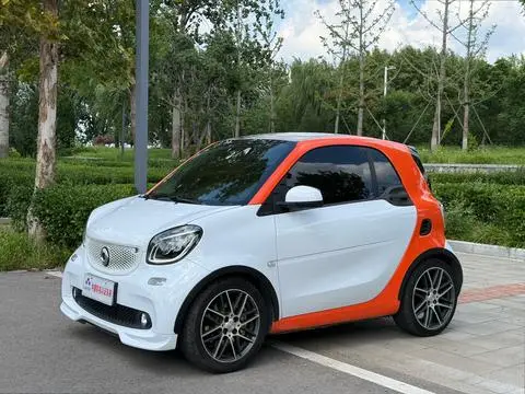 smart fortwo 2018