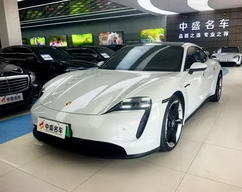 Porsche Taycan 2022
