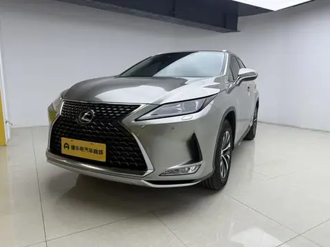 Lexus RX 2020
