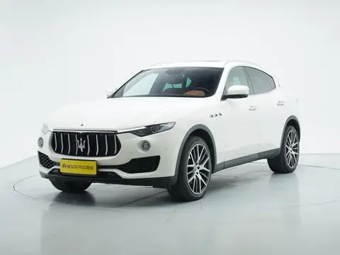 Maserati Levante 2021