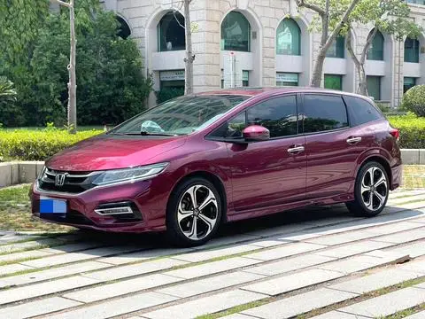 Honda Jade 2017