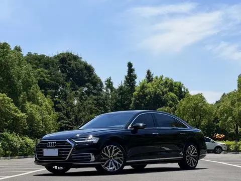 Audi A8 2021
