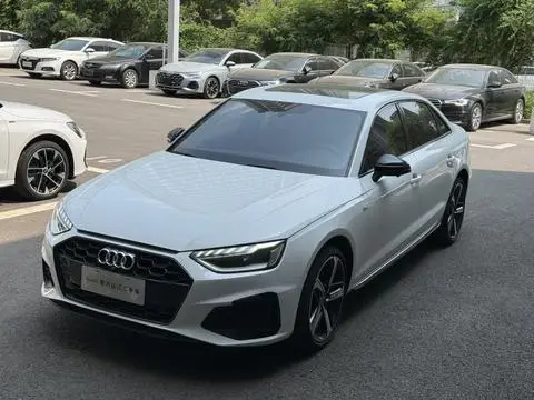 Audi A4L 2024