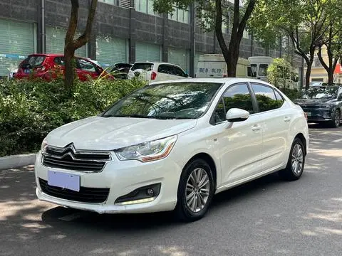 Citroën C4L 2015