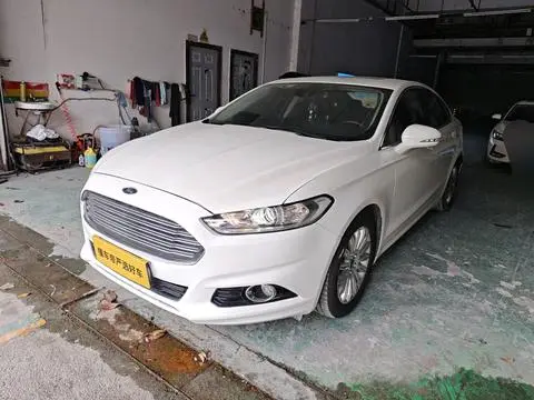 Ford 蒙迪欧 2013