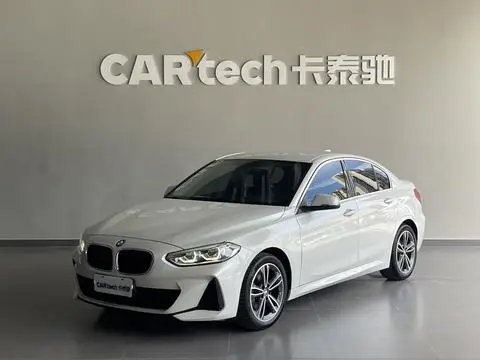 BMW 1 Series 2021