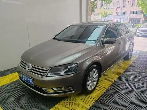 Volkswagen Magotan 2013