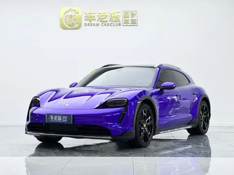 Porsche Taycan 2022