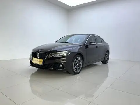 BMW 1 Series 2018 — фото 1