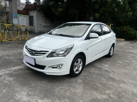 Hyundai 瑞纳 2016
