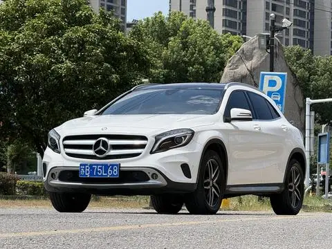 Mercedes-Benz GLA 2016 — фото 1