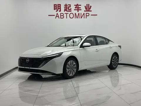 Nissan Teana 2026