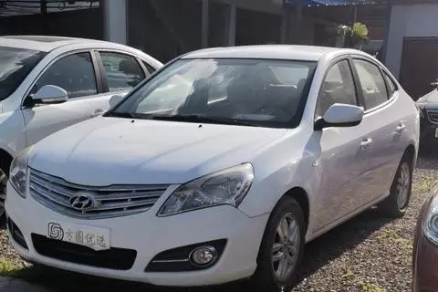 Hyundai 悦动 2011