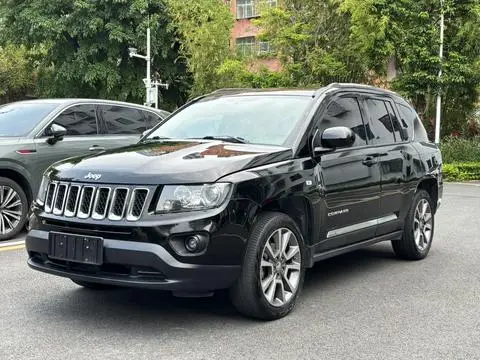Jeep 指南者 2014