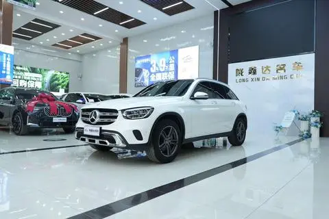 Mercedes-Benz GLC 2022 — фото 1