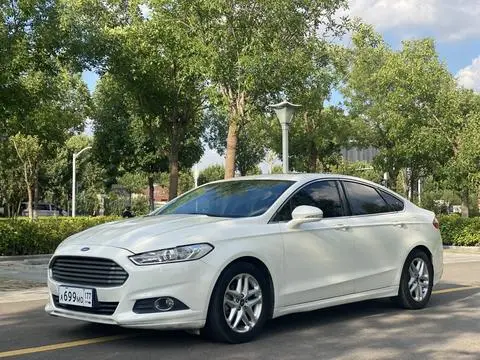 Ford 蒙迪欧 2013 — фото 1
