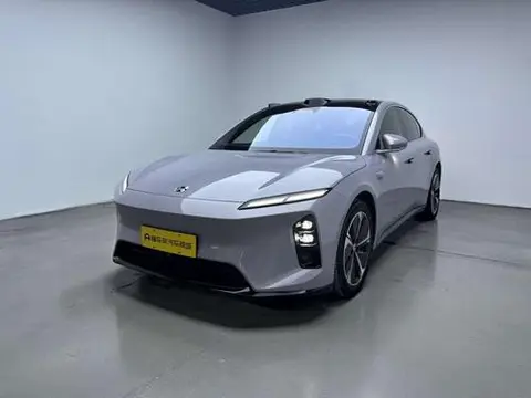 NIO ET5 2025