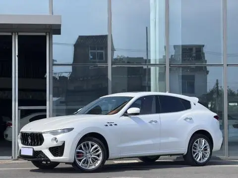 Maserati Levante 2022