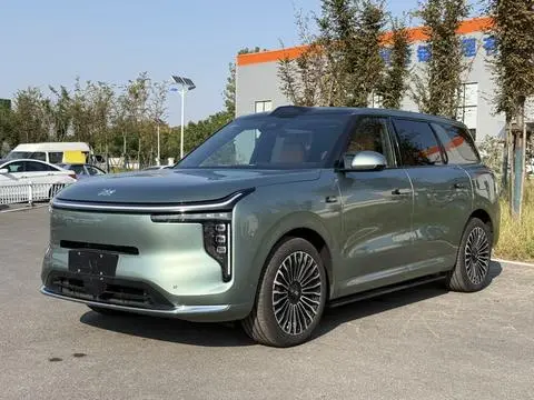 IM Motors 智己LS8 2026