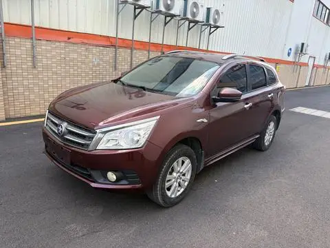 Venucia T70 2015