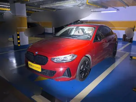 BMW 1 Series 2021