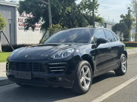 Porsche Macan 2016