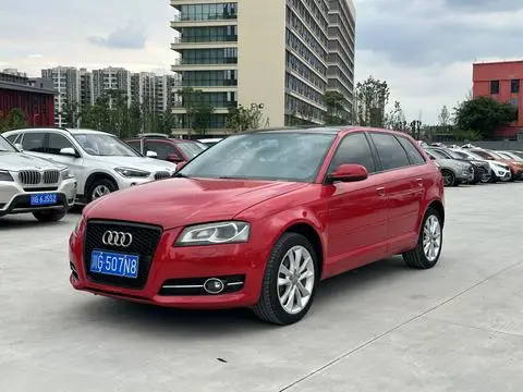 Audi A3 2010 — фото 1