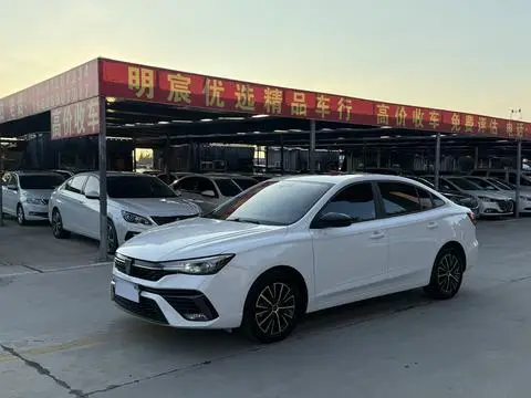 Roewe i5 2021 — фото 1