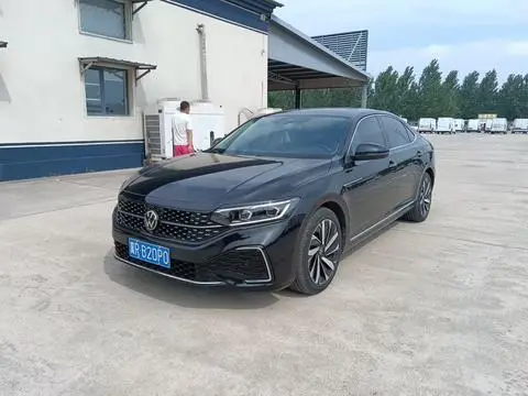 Volkswagen Passat 2022