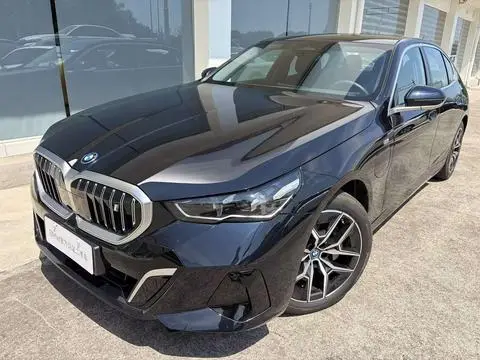BMW i5 2025