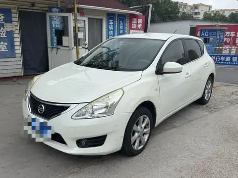 Nissan 骐达TIIDA 2011