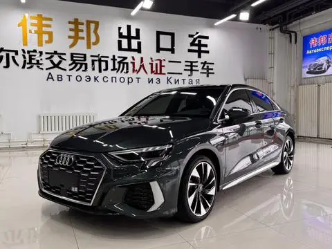 Audi A3 2023 — фото 1