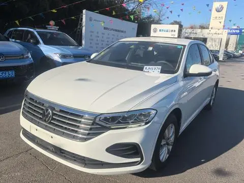 Volkswagen Lavida 2015