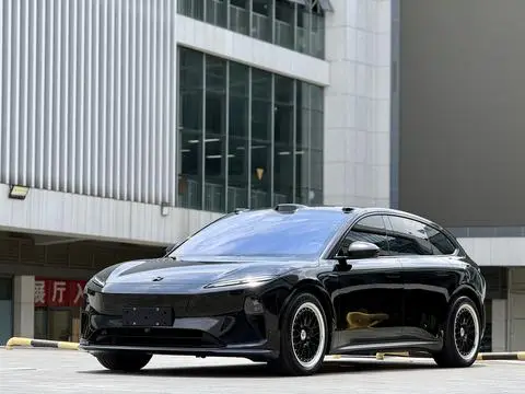 NIO ET5T 2024