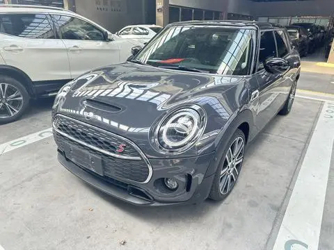 MINI CLUBMAN 2019 — фото 1