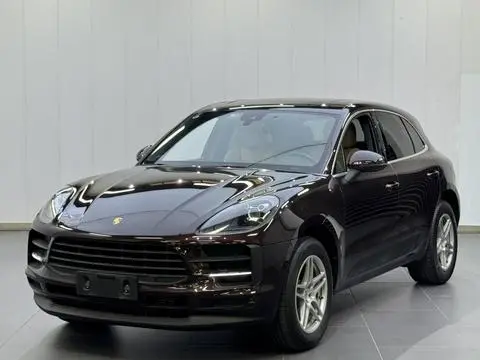 Porsche Macan 2018 — фото 1
