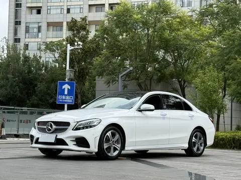 Mercedes-Benz C-Class 2020 — фото 1
