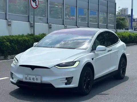Tesla Model X 2016